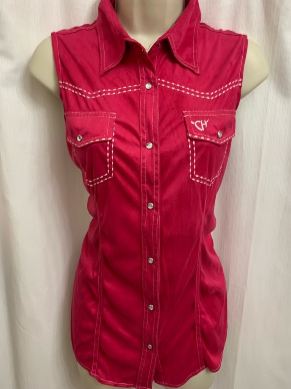 Cowgirl Hardware Lightweight Faux Suede Rhinestone Snap Up Sleeveless Shirt
